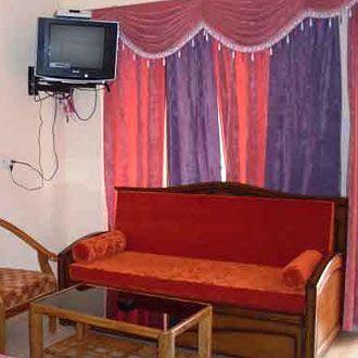 Sea Hawk Inn Bhimtal Exterior photo